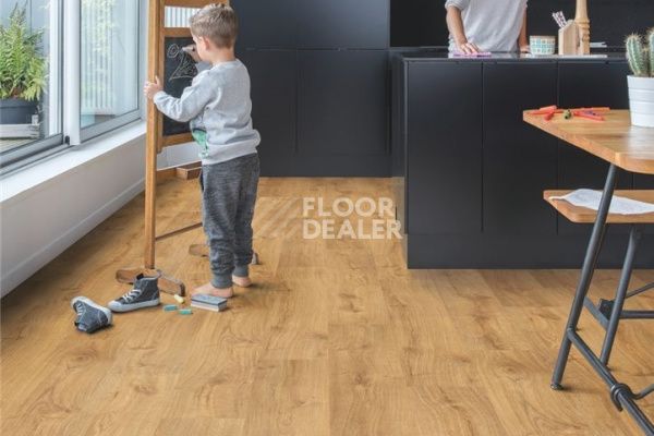 Плитка ПВХ Quick Step Vinyl Medium Planks AVMP AVMP40088   Дуб осенний медовый фото 1 | FLOORDEALER